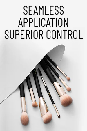 PAC Beginner Basic Face & Eye Brush Kit  Beginner-friendly brushes for seamless makeup application  Net Weight : 1N (7 Brushes)